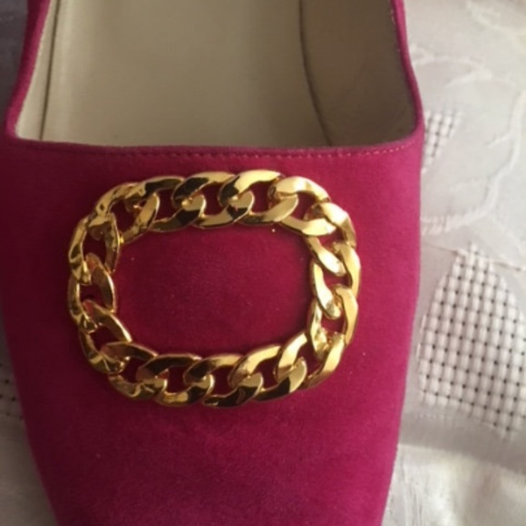 St. John suede low heeled pump size  10AA - Picture 5 of 7